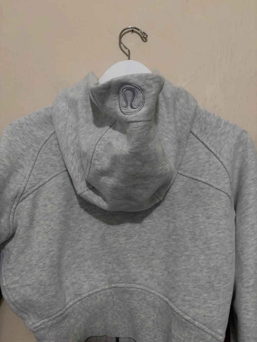 Lululemon Cropped Scuba Full Zip Hoodie. Excellent Condition! Worn a Few Times!